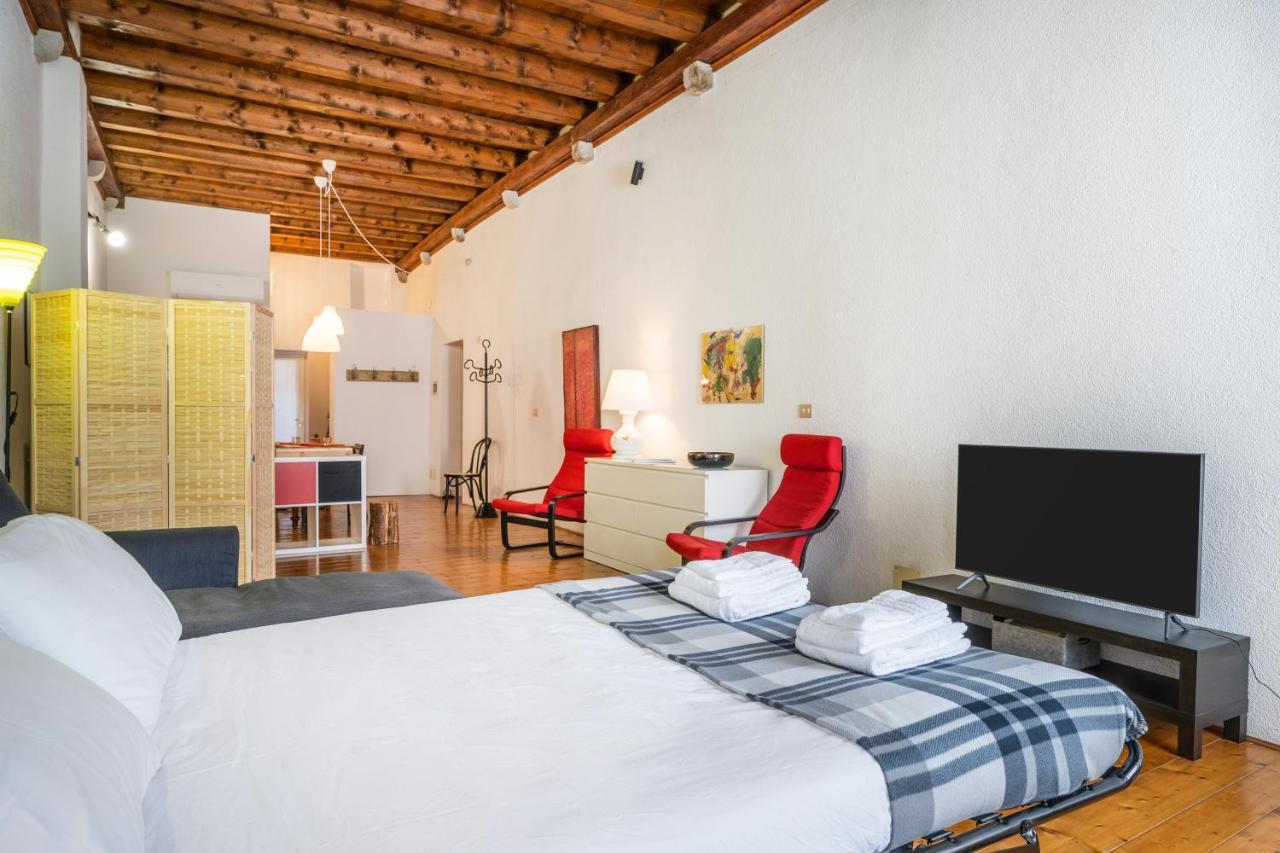 Vista Matteotti- Udine Center Apartment Екстер'єр фото