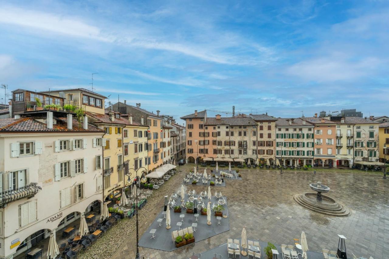 Vista Matteotti- Udine Center Apartment Екстер'єр фото